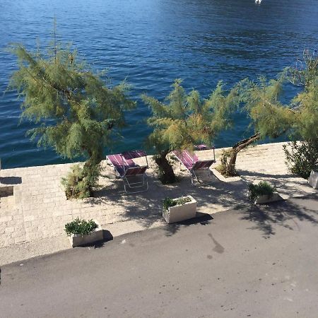 Apartment Waterline Perast Exterior photo