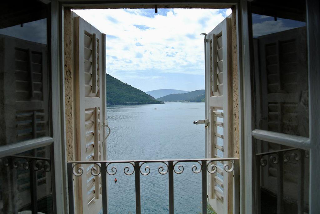 Apartment Waterline Perast Room photo